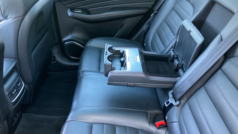 MG Hs 1.5 T-GDI Exclusive 5dr DCT Petrol Hatchback